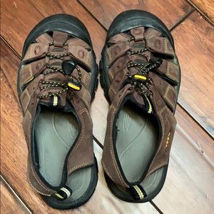 Keen size 8 water shoes